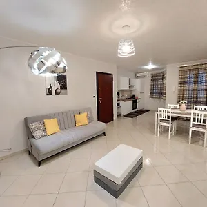 https://vespucci-holiday.sicilyhotelsitaly.net